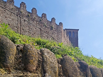 Aufgang zum Castello Ponti sul Mincio